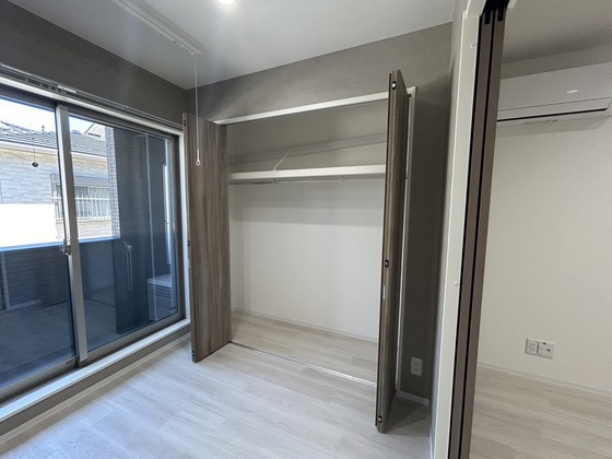 収納　※別部屋の写真です