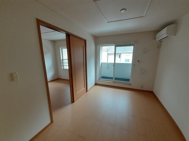 居室・リビング　エアコン