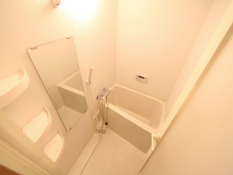 バス・シャワールーム　バスルーム（お風呂トイレ別）