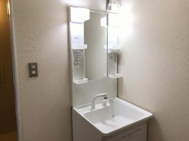 洗面設備　洗髪洗面化粧台