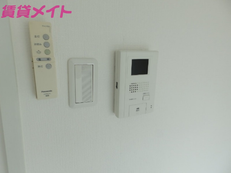 セキュリティ　同型参考写真