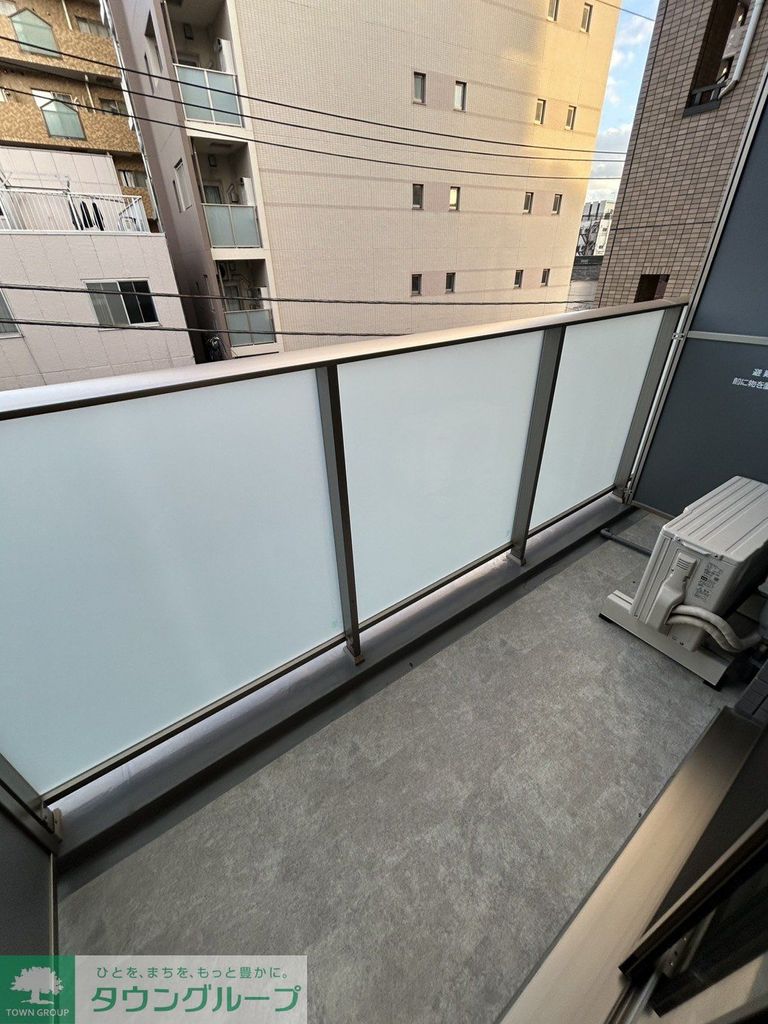 バルコニー　バルコニー