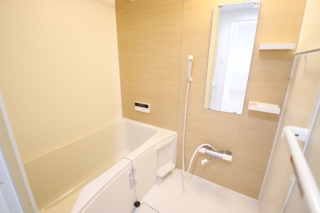 バス・シャワールーム　※別室の参考写真の為、現況優先です。