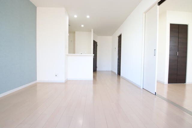 居室・リビング　※別室の参考写真の為、現況優先です。