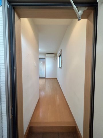 玄関　落ち着いた玄関です