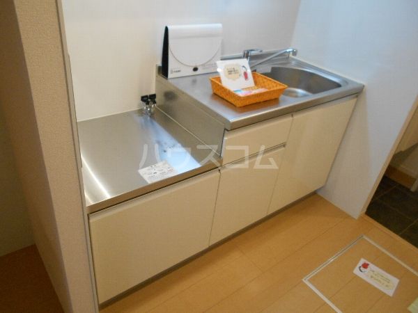 サンシティ スズイ Eのキッチン写真