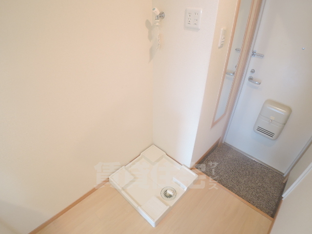 その他設備　洗濯機置場