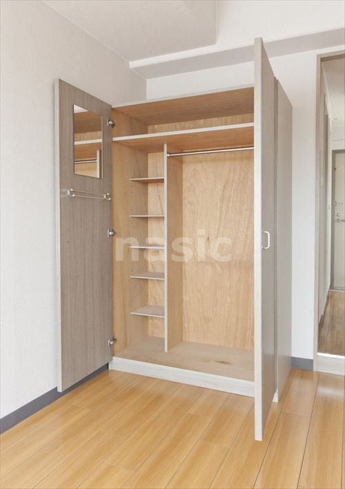 収納　クローゼット