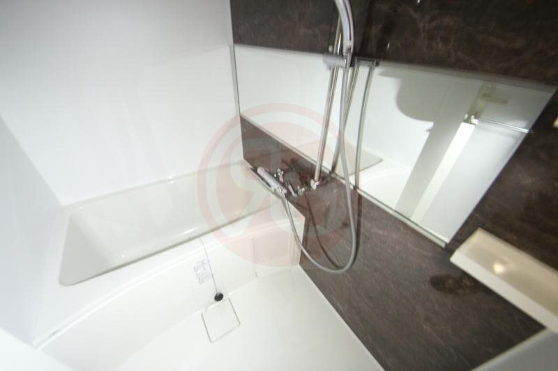 バス・シャワールーム　日々の疲れを癒すお風呂付です