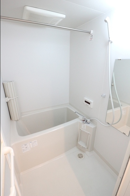 バス・シャワールーム　バスルーム