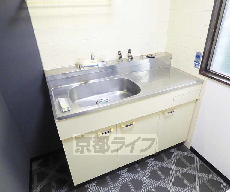 キッチン　ガスコンロ設置可能