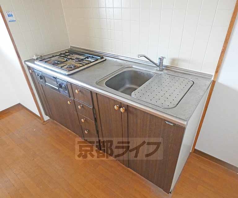 キッチン　キッチンです。