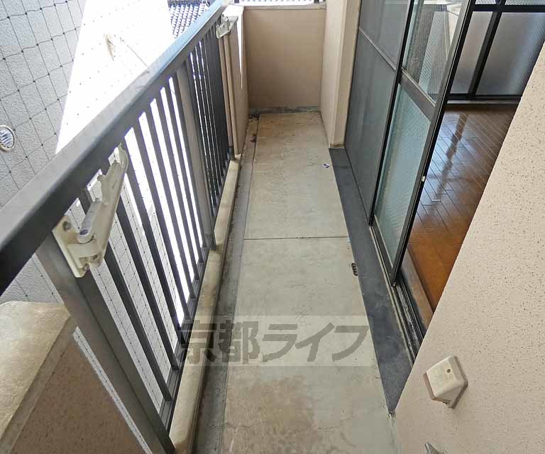 バルコニー　バルコニです。