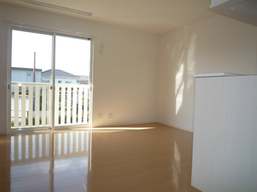 居室・リビング　写真はＢ202号室の写真になります。