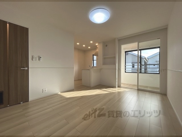 居室・リビング　リビング