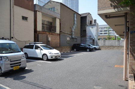 駐車場　カースペースがあります