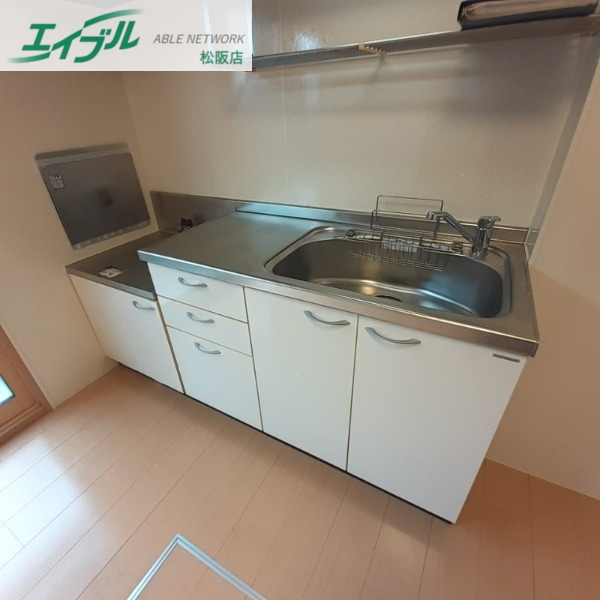 キッチン　別部屋のお写真です！