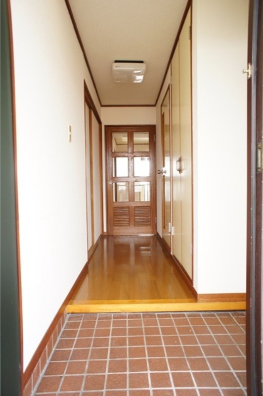 玄関　図面と現状に相違がある場合には現状を優先