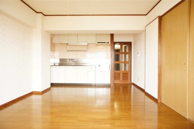 居室・リビング　図面と現状に相違がある場合には現状を優先