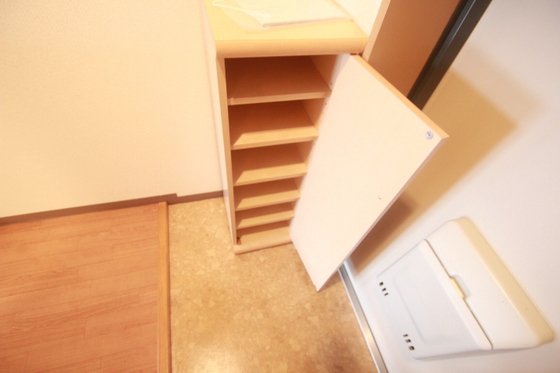 その他　掲載写真は同マンション別部屋参考写真となります。