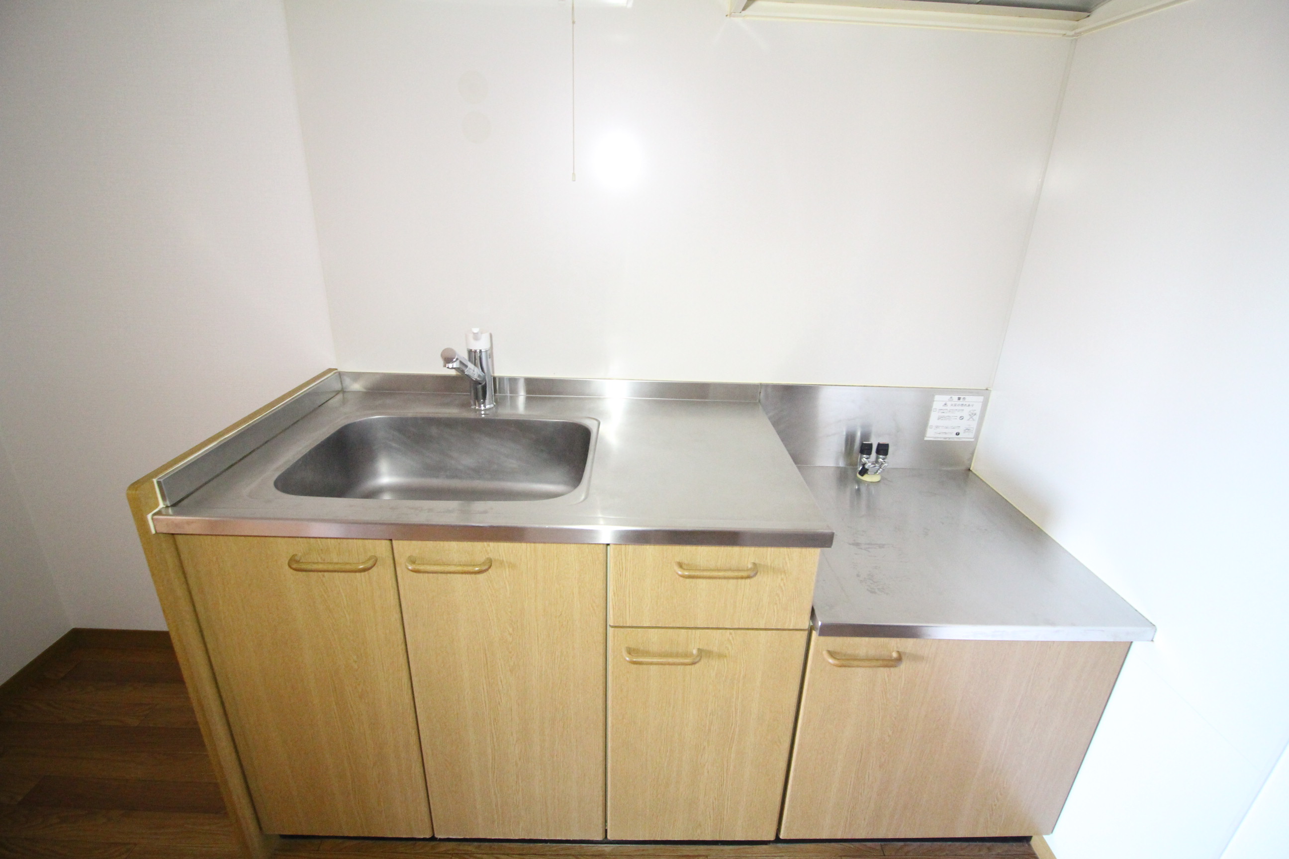 キッチン　シンクが大きいので洗い物もしやすい♪