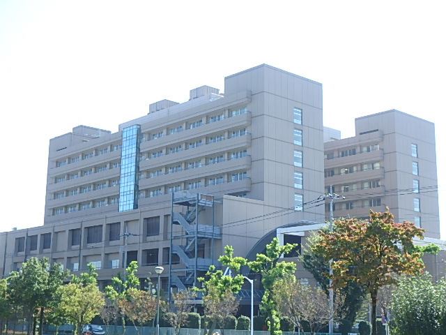 病院　伊勢崎市民病院（病院）まで2000m