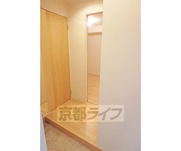 玄関　玄関からです～！