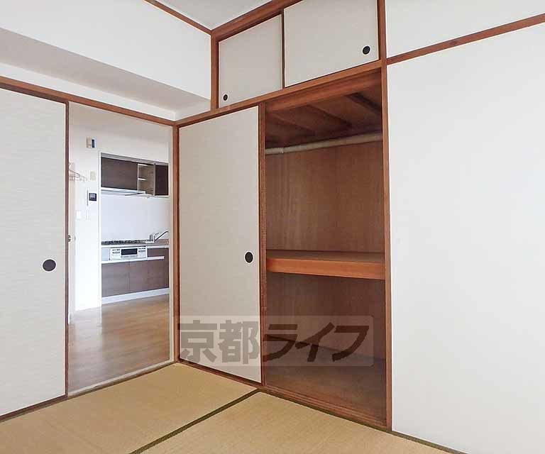 収納　大容量の押入れで、お部屋がすっきりします。