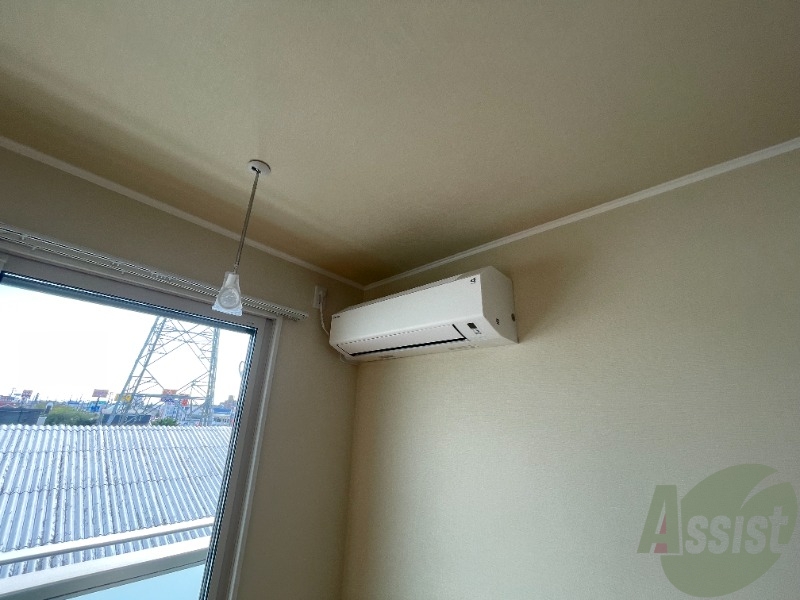 その他設備　エアコン付きです！夏でも冬でも安心ですね。