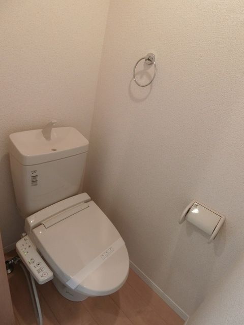 トイレ　☆洗浄機付きです☆