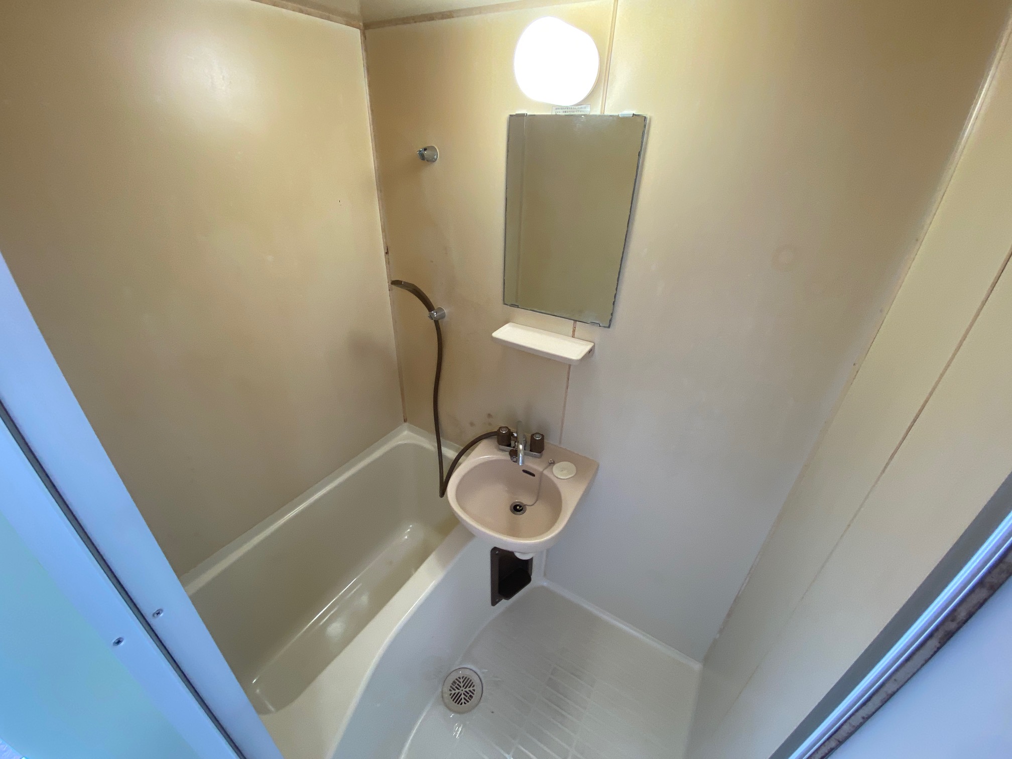 バス・シャワールーム　他号室モデル写真