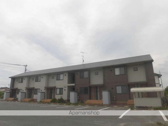 トパーズガーデンの外観写真