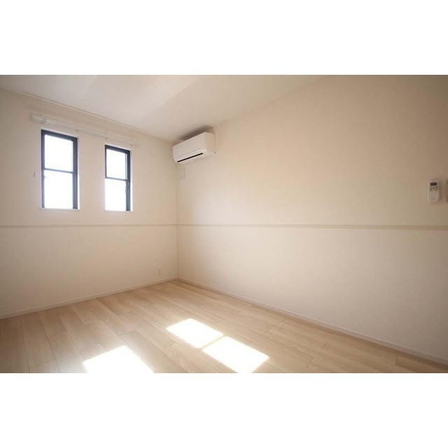 その他設備　エアコン２台付き