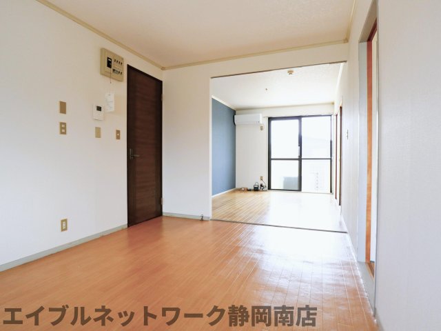 居室・リビング　おしゃれな居間です