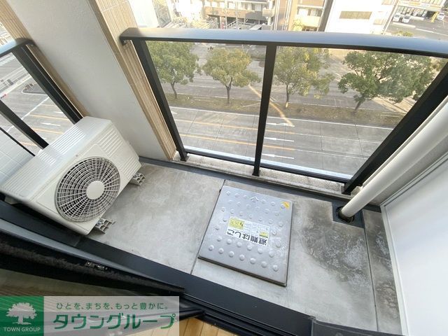 バルコニー　バルコニー