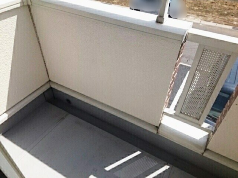 バルコニー　図面と現状に相違がある場合には現状を優先