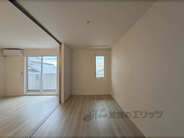 居室・リビング　洋室