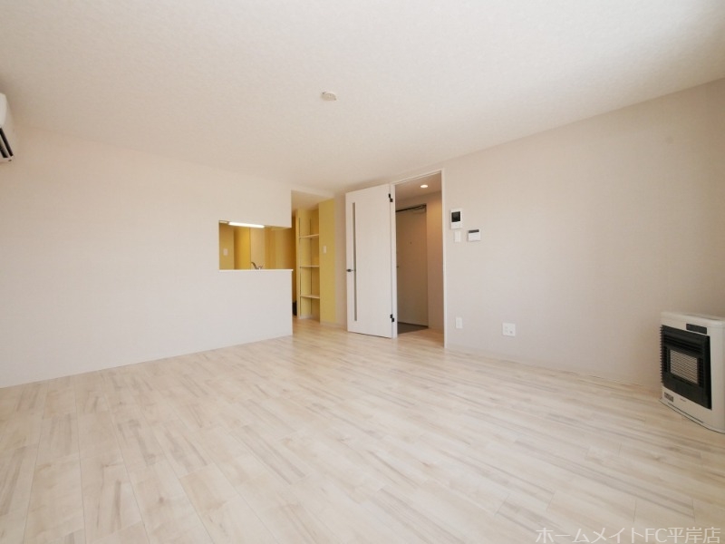 その他部屋・スペース　白基調でとってもきれいです♪