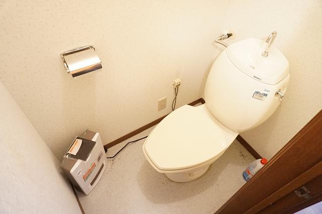 トイレ　トイレ