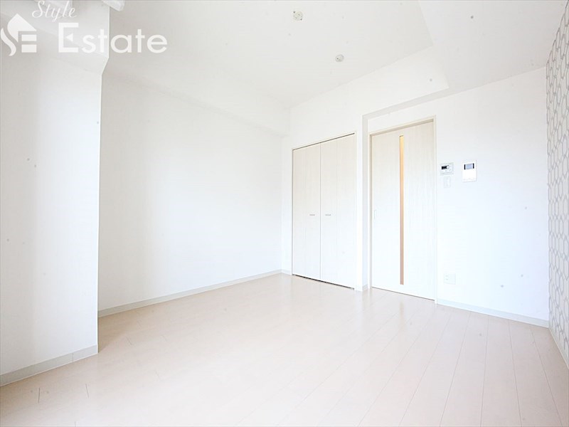 居室・リビング　内装