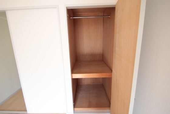 収納　※別号室の写真です