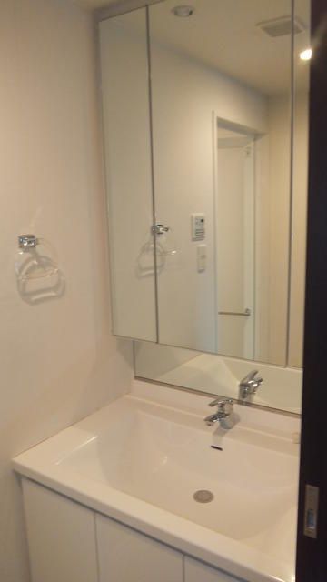 洗面設備　参考写真です