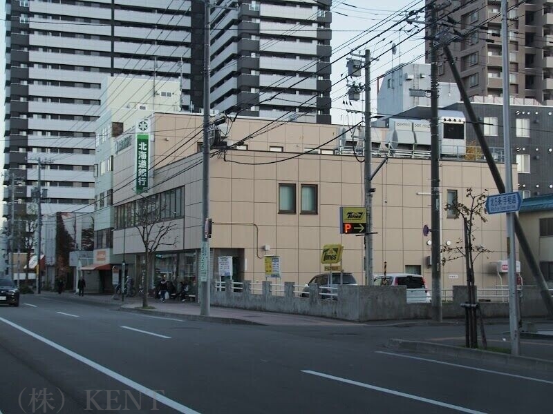 銀行　北海道銀行琴似支店（銀行）まで228m