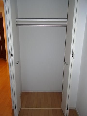 収納　クローゼット