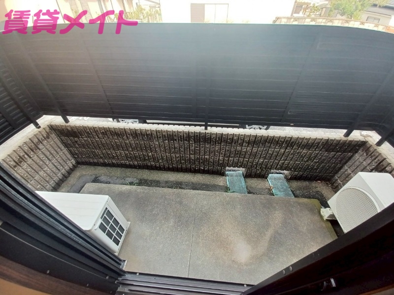 バルコニー　同物件別室写真