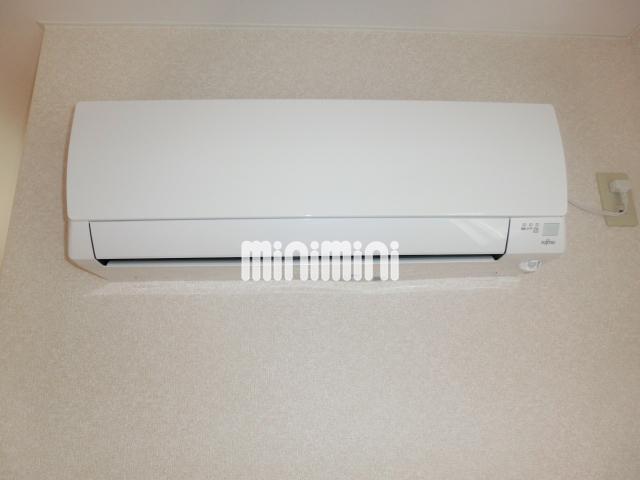 その他設備　リビングのエアコン