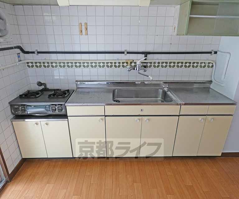 キッチン　キッチンです。