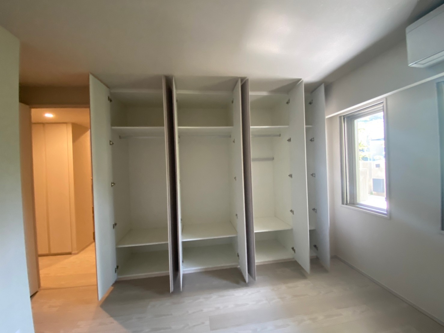 収納　別号室参照