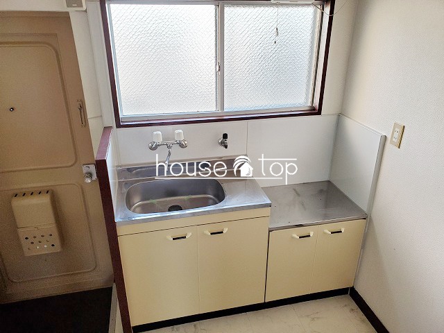 キッチン　2口ガスコンロ設置可能