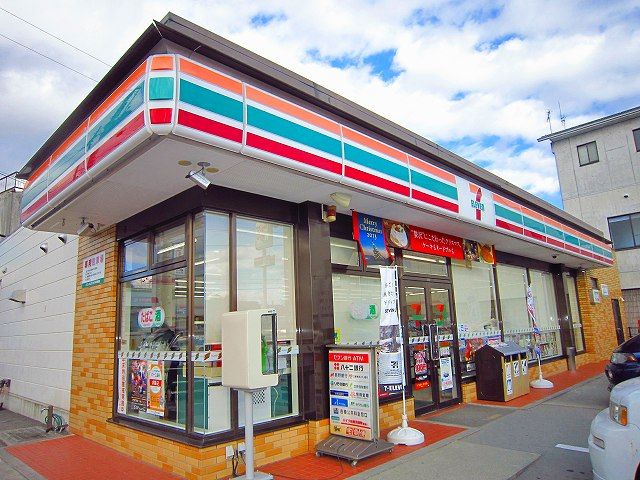 コンビニ　セブンイレブン佐久駒場公園前店（コンビニ）まで350m